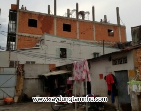 NHÀ PHỐ ĐANG THI CÔNG