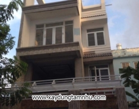 NHÀ PHỐ ĐANG THI CÔNG